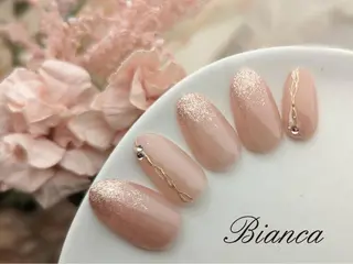 ネイル Bianca🦋 AIRAのネイルデザイン