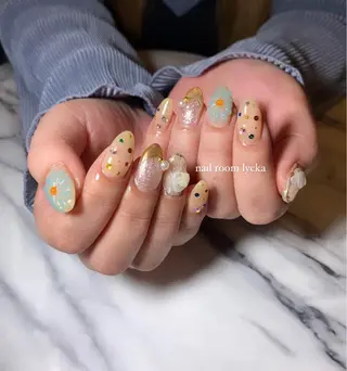 ネイル ﾈｲﾙﾙｰﾑﾘｯｶ 𝐦𝐚𝐲𝐮のネイルデザイン