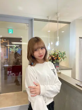 ミディアム 田邊 琳のヘアスタイル