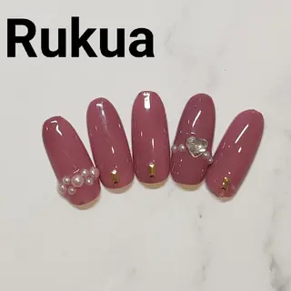 ネイル 吉澤 友恵のネイルデザイン