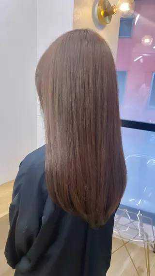 カラー a. ririのヘアスタイル