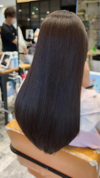 ロング カラー 美髪ヘッドスパ🫧 西山紗奈江💆♀️のヘアスタイル