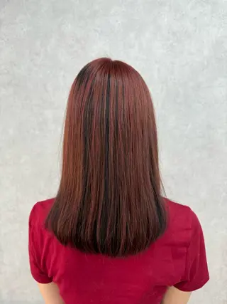 セミロング 🍎暖色カラーで大人 可愛く🍒齋藤すみれのヘアスタイル