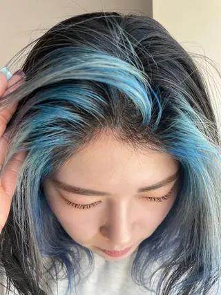 セミロング カラー ヘアアレンジ 透明感カラー/推しカ ラー☁️JURAのヘアスタイル