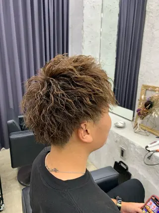 ショート パーマ メンズ レイヤーカット TAIKIのヘアスタイル
