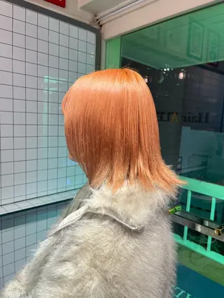 ミディアム カラー エクステ ハイトーン 💭黒崎ハルカのヘアスタイル