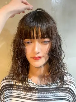 ミディアム パーマ カノン/アニオタ🧡 暖色/酸性ストレートのヘアスタイル