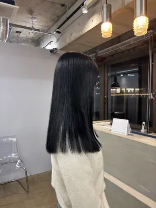 セミロング 桂 奈穂のヘアスタイル