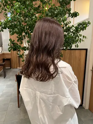 ロング カラー カワハラ ヒナコのヘアスタイル