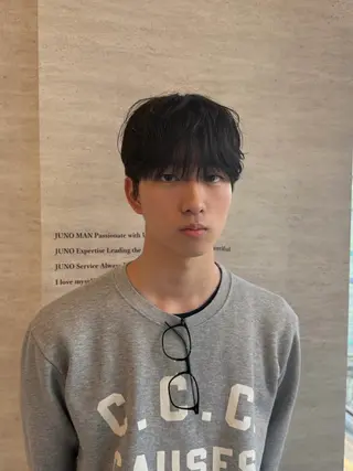 メンズ 韓国式ダウンパーマ 🇰🇷櫻井健のヘアスタイル