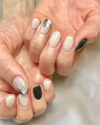 ネイル Reflection marikoのネイルデザイン