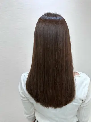 セミロング Iris by artina 武蔵小杉店【イリス バイ アルティナ】所属・🎼レイヤー/顔周り カット/nene♬のヘアスタイル