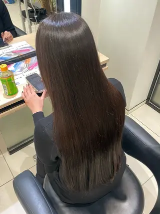 ロング 秋山 智香のヘアスタイル