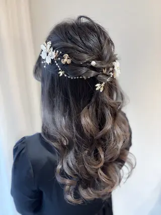 セミロング ヘアアレンジ ducha所属・DUCHA Tomida naoのヘアスタイル