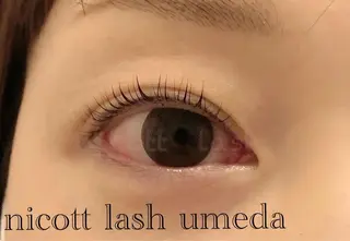 マツエク・マツパ サクラブロウ 大阪駅前第4ビルのマツエク・マツパデザイン