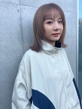 セミロング 似合わせカットカラー 👩MINAのヘアスタイル