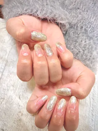 ネイル MAXKELLY MIKAのネイルデザイン