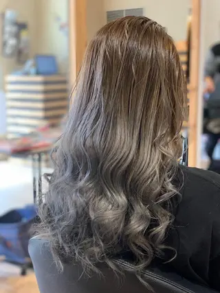 ロング カラー 関口 友行のヘアスタイル