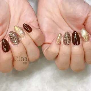 ネイル JiIna nailのネイルデザイン