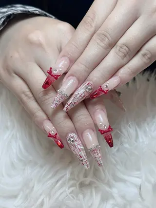 ネイル ゴテゴテ ネイルのネイルデザイン