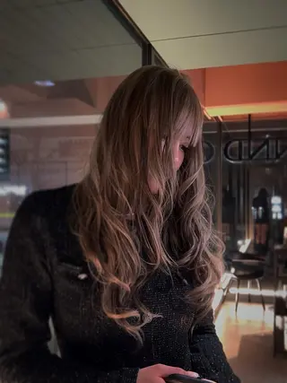 カラー 今が1番似合う自分に /志音のヘアスタイル