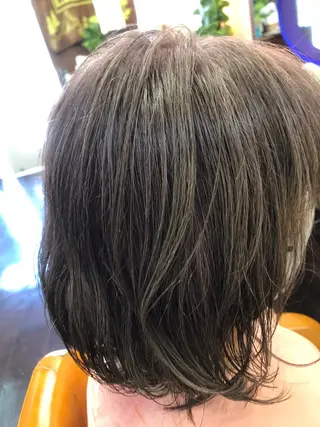 ミディアム カラー パーマ 桧山 真のヘアスタイル