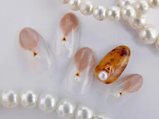 ネイル Tiary Nail Yのネイルデザイン