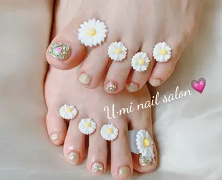 ネイル U·Mi nail salon所属・U·Mi 上野御徒町容のネイルデザイン