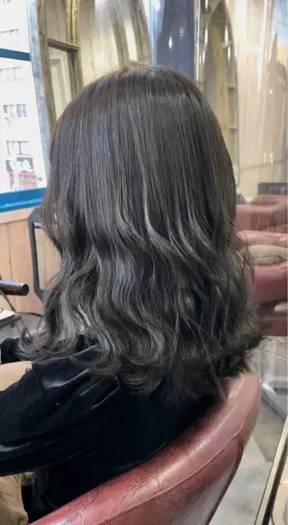 セミロング カラー 🌿美髪縮毛矯正 のプロ安川🌿のヘアスタイル