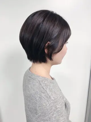 ショート morio from london所属・松岡彩華 ボブ /グレージュのヘアスタイル