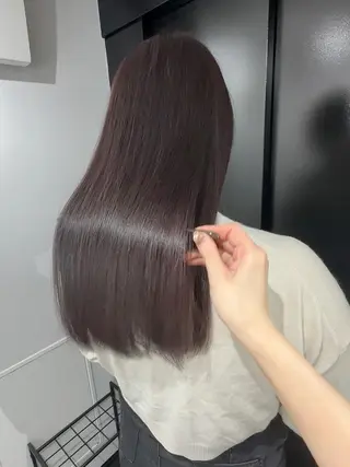 ロング カラー 近藤千翔🩵 髪質改善Periodのエステ・リラクイメージ