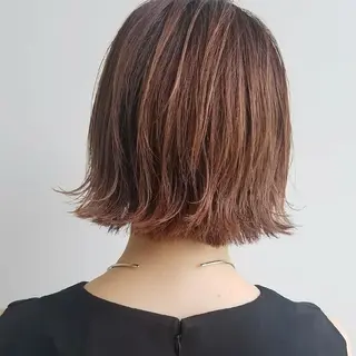 ショート カラー iplus✴ まつげ、眉毛、耳つぼのマツエク・マツパデザイン