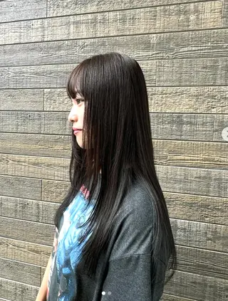 ロング カラー 笠原 凪のヘアスタイル