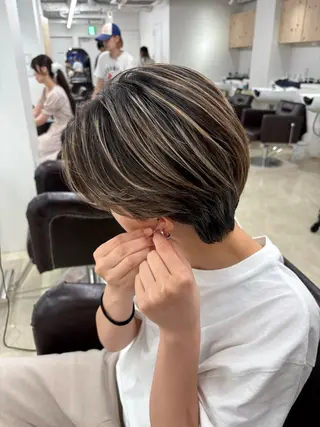 カラー メンズ 新宿/韓国ヘア/ 髪質改善ストレートのヘアスタイル