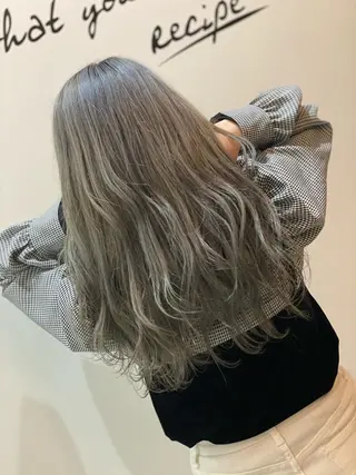 セミロング カラー 中村 優太のヘアスタイル