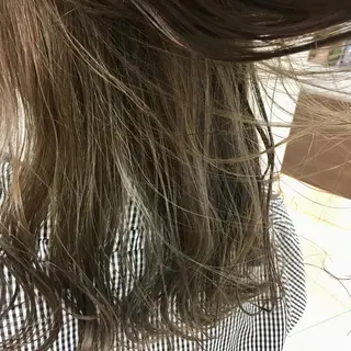 セミロング カラー ヘアアレンジ 【Sweep】おじま のぞみのヘアスタイル