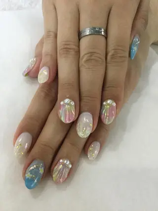 ネイル 💎🐰 saki. m 🐰💎のネイルデザイン