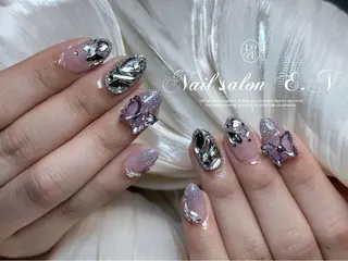 ネイル E.N🦋 長さ出し/持ち込みのネイルデザイン