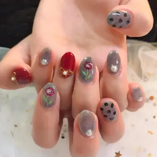 カラー ネイル Q Free nailsのネイルデザイン