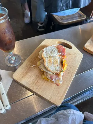 マツエク・マツパ アイブロウ GO TODAY SHAiRE SALON Vellmie店所属・吉祥寺kasumi 🌛eye/browのマツエク・マツパデザイン