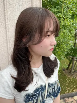 セミロング 💫レイヤーカット✨ 透明感カラー工藤雄大のヘアスタイル