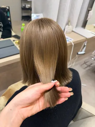 カラー りん/ハイトーン💖 🌈髪質改善✨️浜松のヘアスタイル