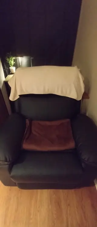 よもぎ蒸し専門店　ゼロ感所属・よもぎ蒸し× バザルトストーンのエステ・リラクイメージ