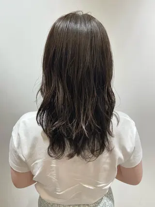 ミディアム カラー 🐺ウルフ/レイヤー 似合わせ‎🤍沙羅のヘアスタイル