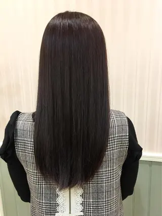 ロング 夜の縮毛矯正　服部 日出登のヘアスタイル