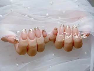 ミディアム cici nailのネイルデザイン