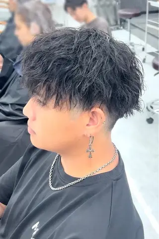 ショート パーマ 山本 愛華のヘアスタイル