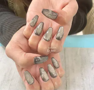 ネイル 石野 広佳のネイルデザイン