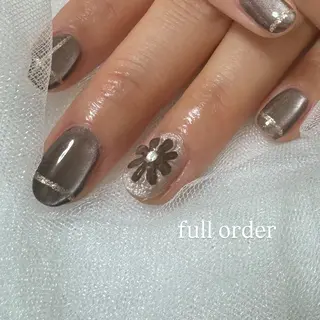 ネイル Stella不動前 伊知喜（いちき）のネイルデザイン