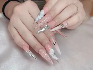 ネイル Queen Nail Salon所属・Queen Nail Salonのネイルデザイン